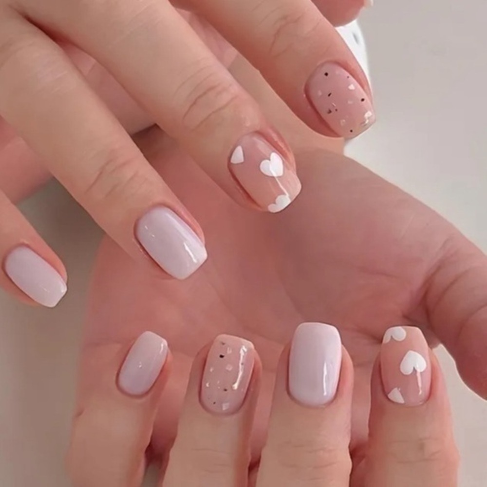 Heart & Glitter Short Square Press-On Nails